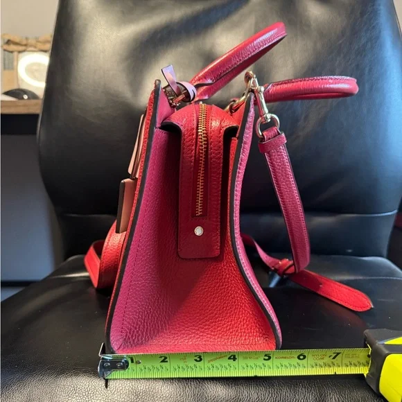 Coach Red floral appliqué Handbag - Picture 4 of 14